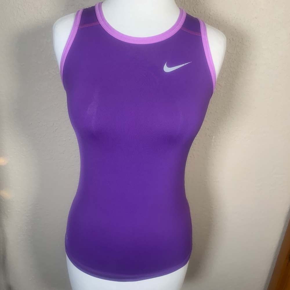EUC Nike Pro Fitted Dri-Fit Tank - Size Medium - Picture 2 of 14
